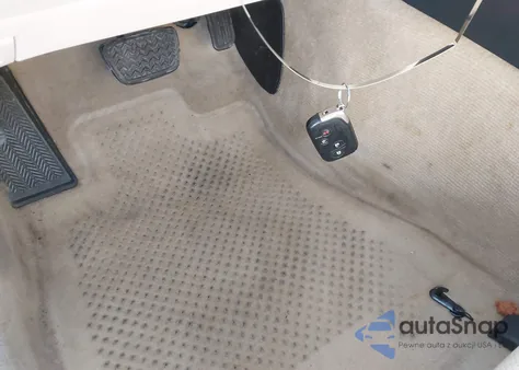 2013 Lexus Is 250C из США, поврежденный, VIN JTHFF2C25D2528546